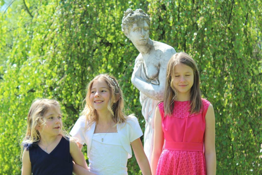 Gaestehaus Tante Tienchen 7 Minuten Zu Fuss Zum Europa Park , Plus Kostenloses Parkplatzticket Rulantica ,Alle Unsere Suiten Haben Einen Balkon Rust Kültér fotó