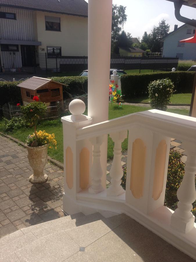 Gaestehaus Tante Tienchen 7 Minuten Zu Fuss Zum Europa Park , Plus Kostenloses Parkplatzticket Rulantica ,Alle Unsere Suiten Haben Einen Balkon Rust Kültér fotó